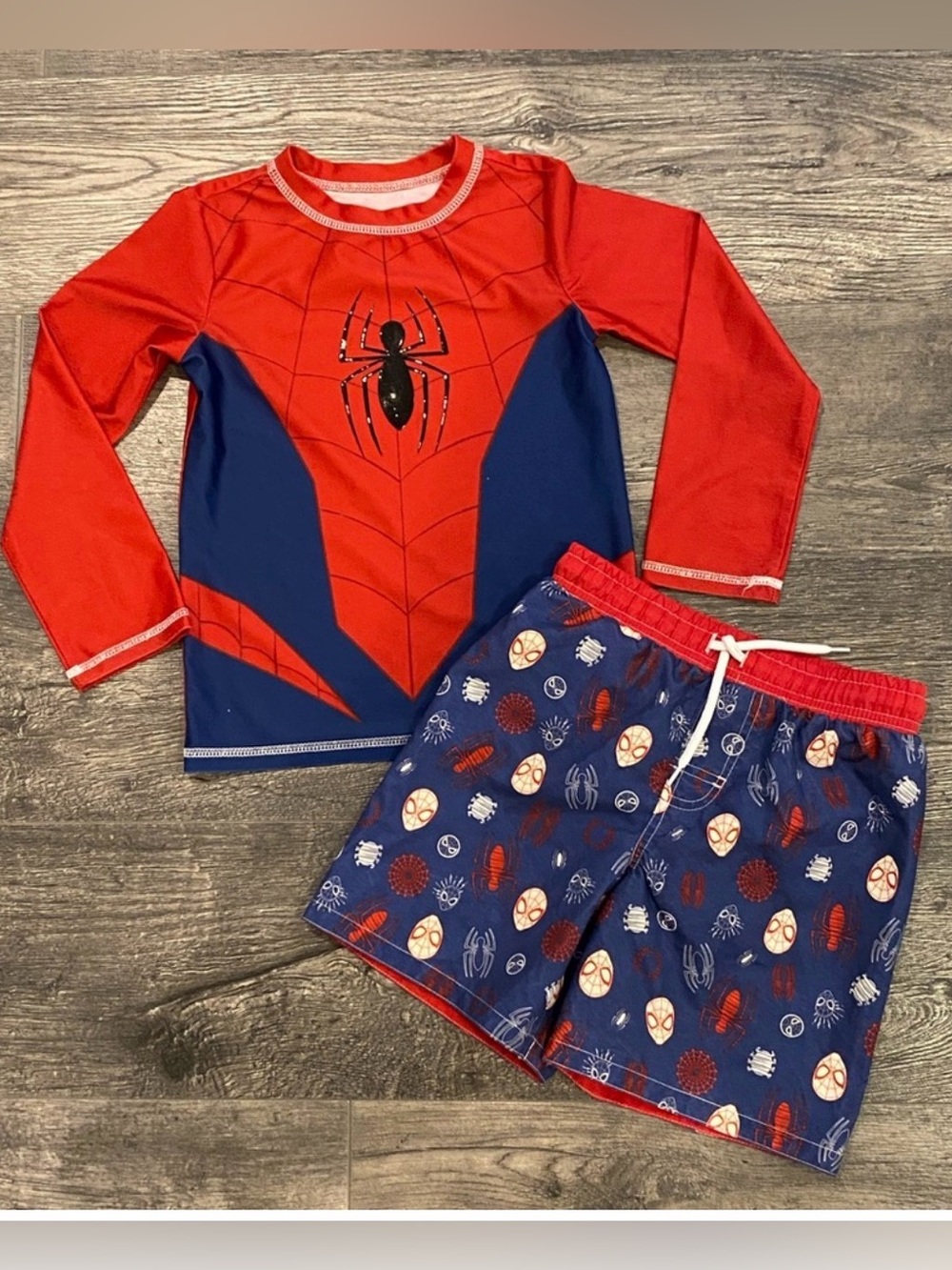 Marvel Spider-Man Boys Swim Set Size 6/7 | Rash Guard + Swim Trunks